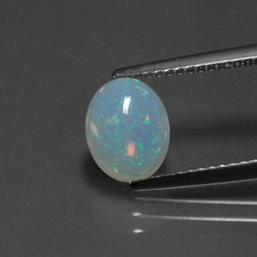 Opale multicolore naturelle coupe ovale, 1,14 ct, transparent