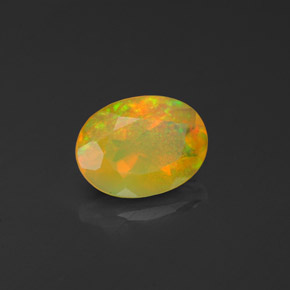 Opale multicolore naturelle transparent, 0,90 ct, transparent / translucide