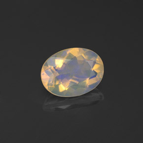 Opale multicolore naturelle transparent, 0,84 ct, transparent / translucide