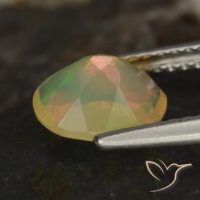 Opale Multicolore naturelle ovale, 0.83 ct, Transparent