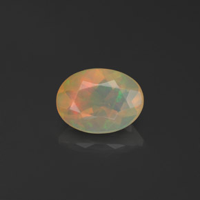Opale multicolore naturelle transparent, 0,66 ct, transparent / translucide