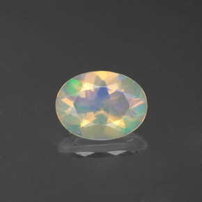 Opale multicolore naturelle transparent, 0,83 ct, transparent / translucide