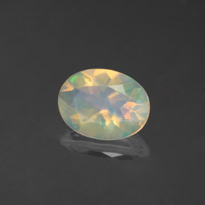 Opale multicolore naturelle transparent, 0,83 ct, transparent / translucide