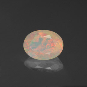 Opale multicolore naturelle transparent, 0,89 ct, transparent / translucide