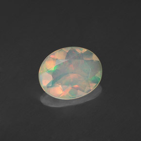 Opale multicolore naturelle transparent, 0,80 ct, transparent / translucide