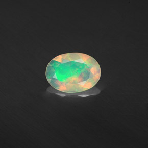Opale multicolore naturelle transparent, 0,37 ct, transparent / translucide