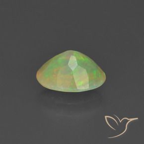 Opale Multicolore naturelle ovale, 0.73 ct, Translucide