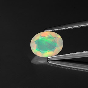 Opale multicolore naturelle transparent, 0,73 ct, transparent / translucide