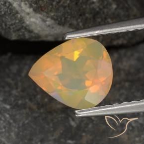 Opale Multicolore naturelle En forme de poire, 0.85 ct, Transparent