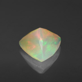 Opale multicolore naturelle transparent, 1,37 ct, transparent / translucide