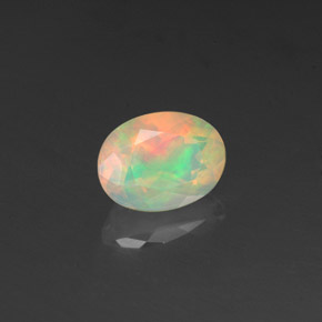 Opale multicolore naturelle transparent, 0,96 ct, transparent / translucide