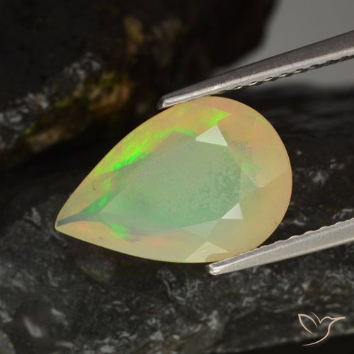 1.90ct Naturel Multicolore Opale, En forme de poire, Transparent