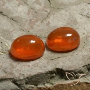 Shop natural 2.03ct Orange intense Opale gems, ovale, from Ethiopie at GemSelect. In stock, global shipping!