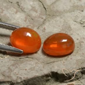 Shop natural 2.03ct Orange intense Opale gems, ovale, from Ethiopie at GemSelect. In stock, global shipping!