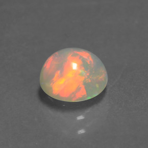 Opale multicolore naturelle coupe roude, 0,85 ct, transparent