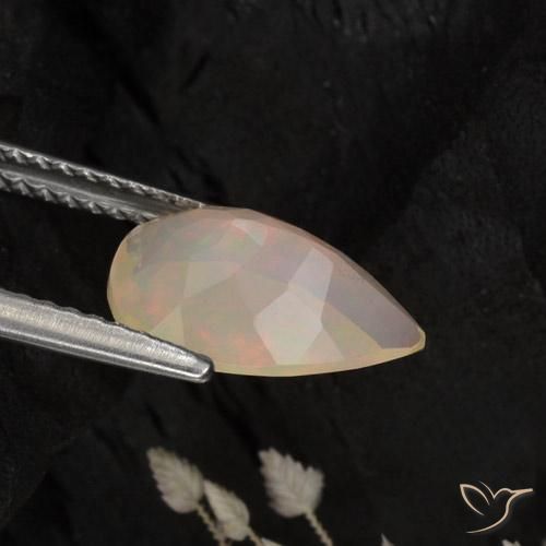 Opale Multicolore naturelle En forme de poire, 1.42 ct, Translucide