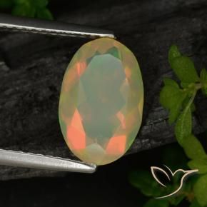 Opale Multicolore naturelle ovale, 1.72 ct, Translucide