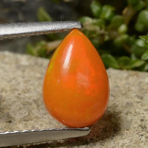 0.91ct Naturel Orange rougeâtre Opale, En forme de poire, Translucide