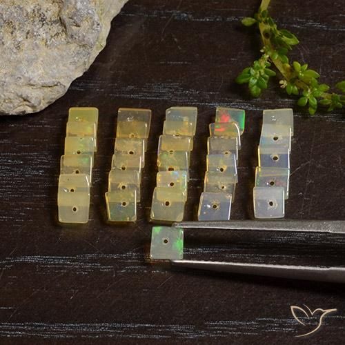 3.10ctw Naturel Multicolore Opale, Carré, Translucide