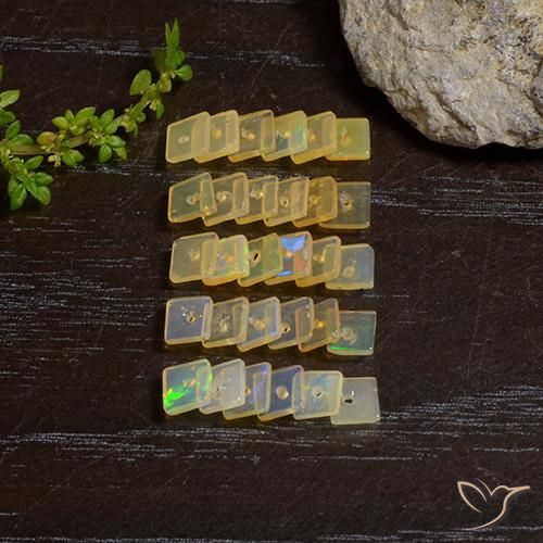 Shop natural 3.10ct Multicolore Opale gems, Carré, from Ethiopie at GemSelect. In stock, global shipping!