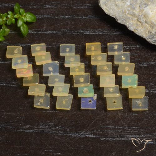 3.35ctw Naturel Multicolore Opale, Carré, Transparent