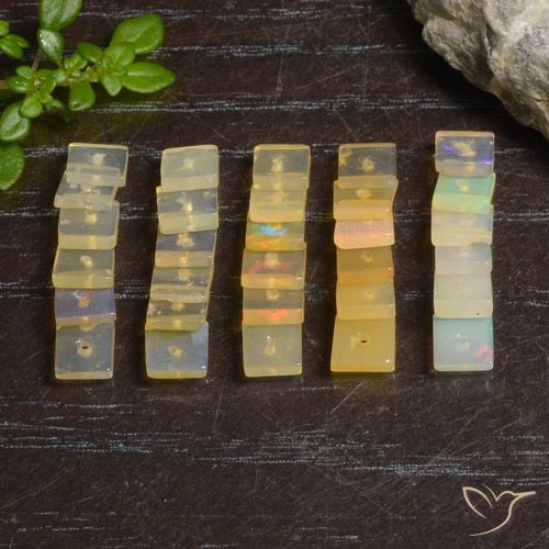 4.61ctw Naturel Multicolore Opale, Carré, Transparent