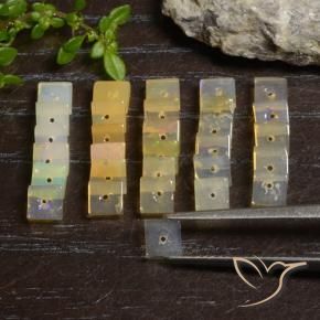 Shop natural 4.61ct Multicolore Opale gems, Carré, from Ethiopie at GemSelect. In stock, global shipping!