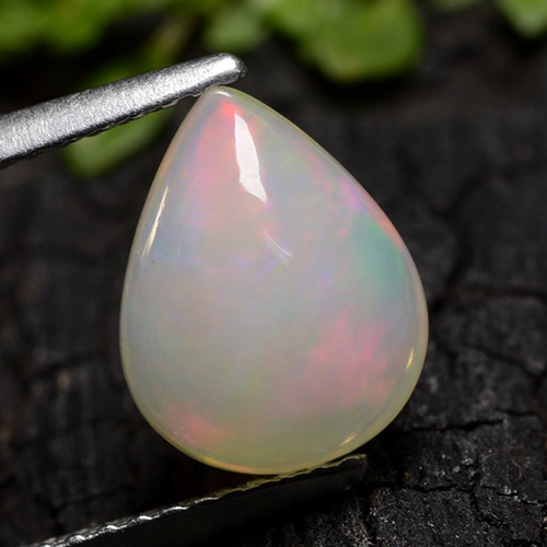 Opale Blanc multicolore naturelle En forme de poire, 1.80 ct, Translucide