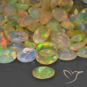 Opale Multicolore naturelle ovale, 0.27 ct, Translucide