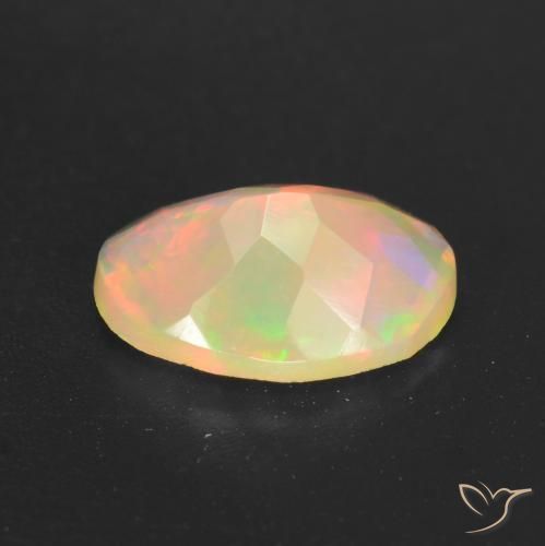 Opale Multicolore naturelle ovale, 1.09 ct, Translucide