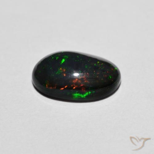 Opale Multicolore naturelle ovale, 0.93 ct, Translucide