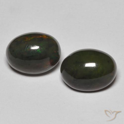 Shop natural 1.75ct Multicolore Opale gems, ovale, from Ethiopie at GemSelect. In stock, global shipping!