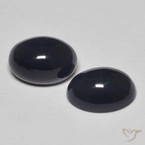 Shop natural 0.98ct Multicolore Opale gems, ovale, from Ethiopie at GemSelect. In stock, global shipping!