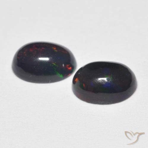 Shop natural 0.93ct Multicolore Opale gems, ovale, from Ethiopie at GemSelect. In stock, global shipping!