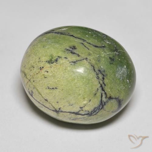 Opale Vert moyen naturelle ovale, 18.90 ct, Opaque