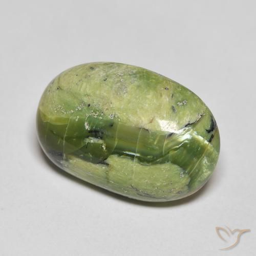 Opale Vert moyen naturelle ovale, 8.21 ct, Opaque