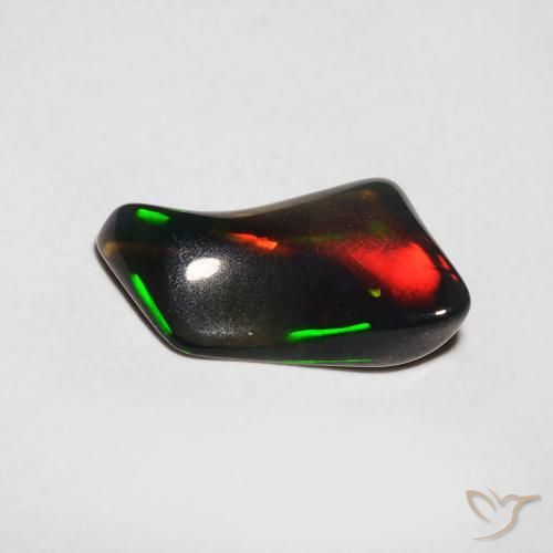 Opale Multicolore naturelle Fantaisie, 0.71 ct, Translucide
