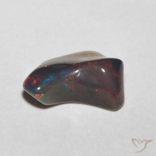 Opale Multicolore naturelle Fantaisie, 0.83 ct, Translucide