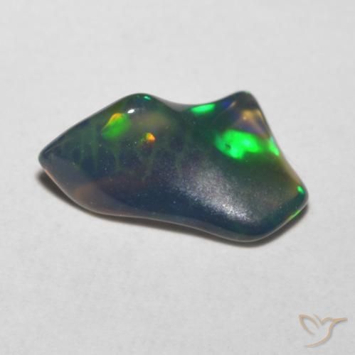 Opale Multicolore naturelle Fantaisie, 0.63 ct, Translucide