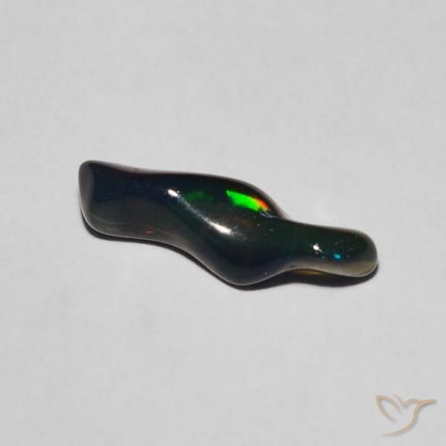 Opale Multicolore naturelle Fantaisie, 0.70 ct, Translucide