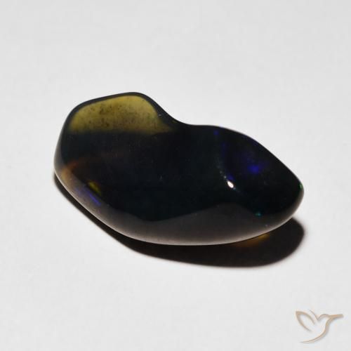 Opale Multicolore naturelle Fantaisie, 2.38 ct, Translucide