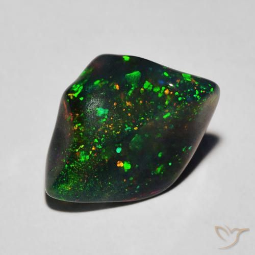 Opale Multicolore naturelle Fantaisie, 2.36 ct, Translucide