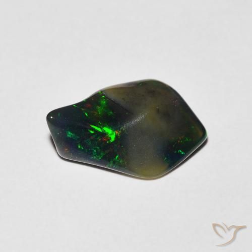 Opale Multicolore naturelle Fantaisie, 0.91 ct, Translucide