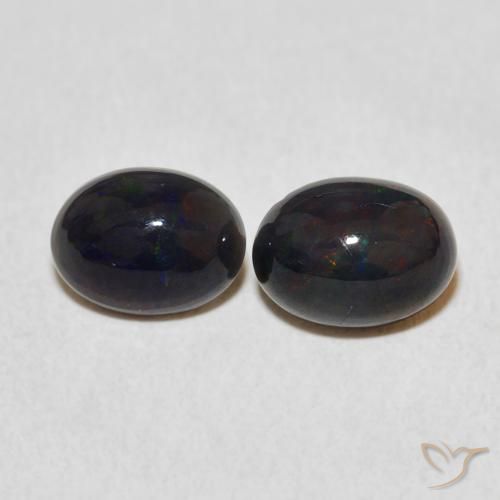 Shop natural 1.48ct Multicolore Opale gems, ovale, from Ethiopie at GemSelect. In stock, global shipping!