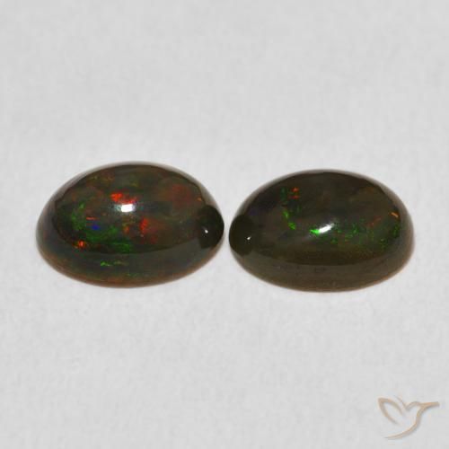 Shop natural 1.59ct Multicolore Opale gems, ovale, from Ethiopie at GemSelect. In stock, global shipping!