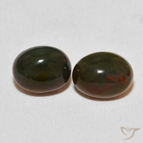 Shop natural 2.50ct Multicolore Opale gems, ovale, from Ethiopie at GemSelect. In stock, global shipping!