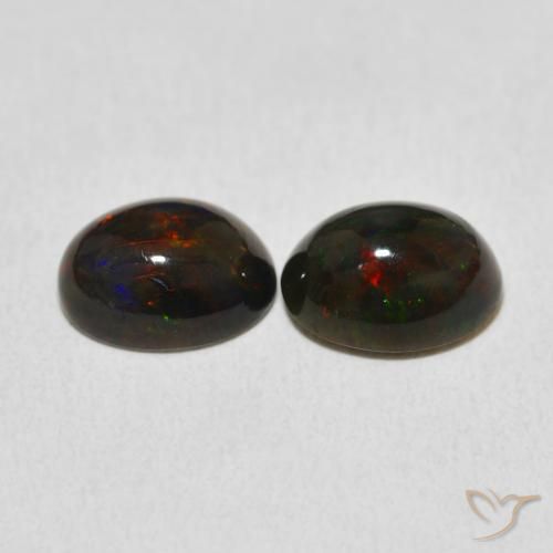 Shop natural 2.42ct Multicolore Opale gems, ovale, from Ethiopie at GemSelect. In stock, global shipping!