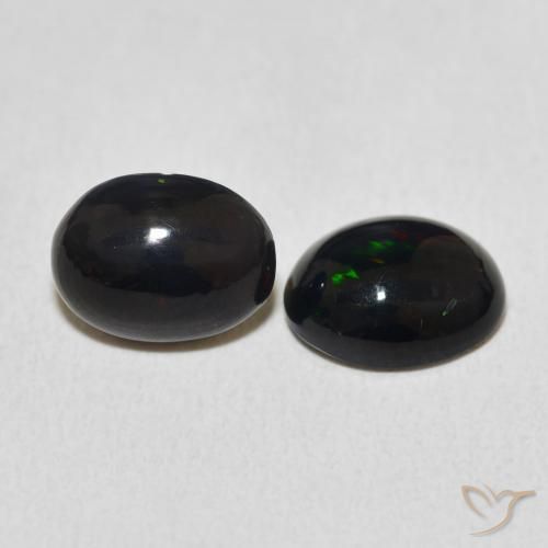 Shop natural 2.04ct Multicolore Opale gems, ovale, from Ethiopie at GemSelect. In stock, global shipping!