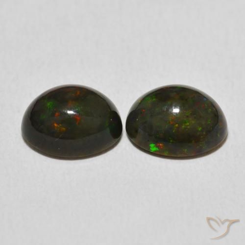 Shop natural 2.95ct Multicolore Opale gems, ovale, from Ethiopie at GemSelect. In stock, global shipping!