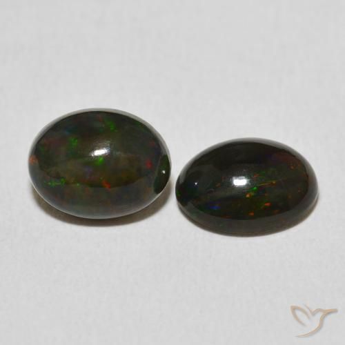 Shop natural 2.62ct Multicolore Opale gems, ovale, from Ethiopie at GemSelect. In stock, global shipping!